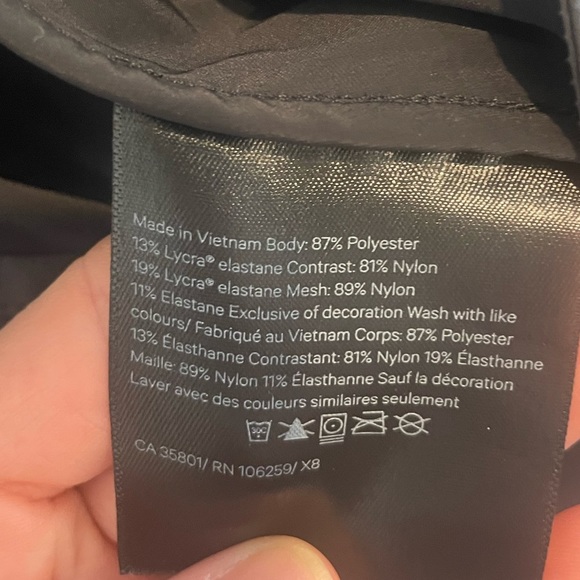 Lululemon black jacket - Picture 5 of 5